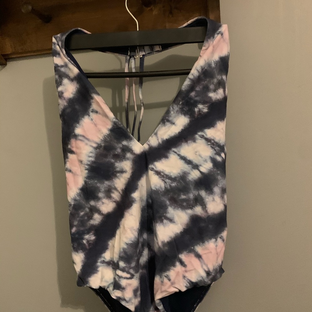 Tie die bikini